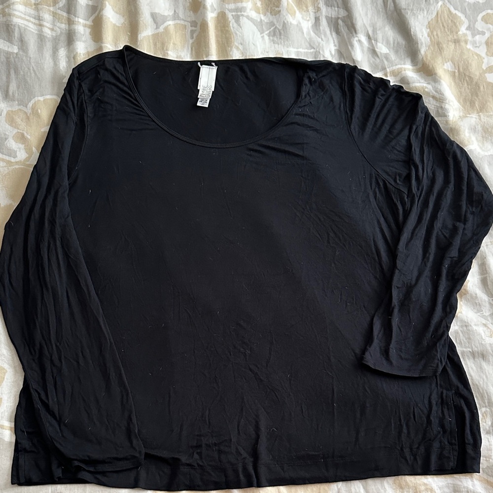 EUC Black Long Sleeve Women's Top
